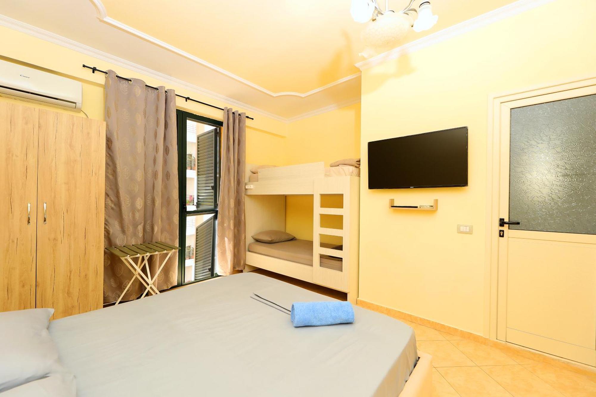 Sunny Side Apartments Vlorë 外观 照片