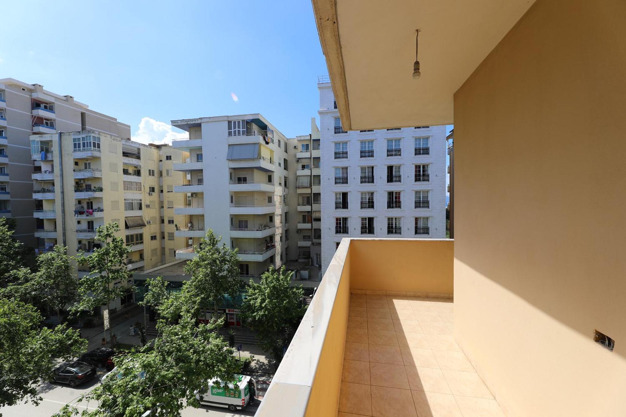 Sunny Side Apartments Vlorë 外观 照片