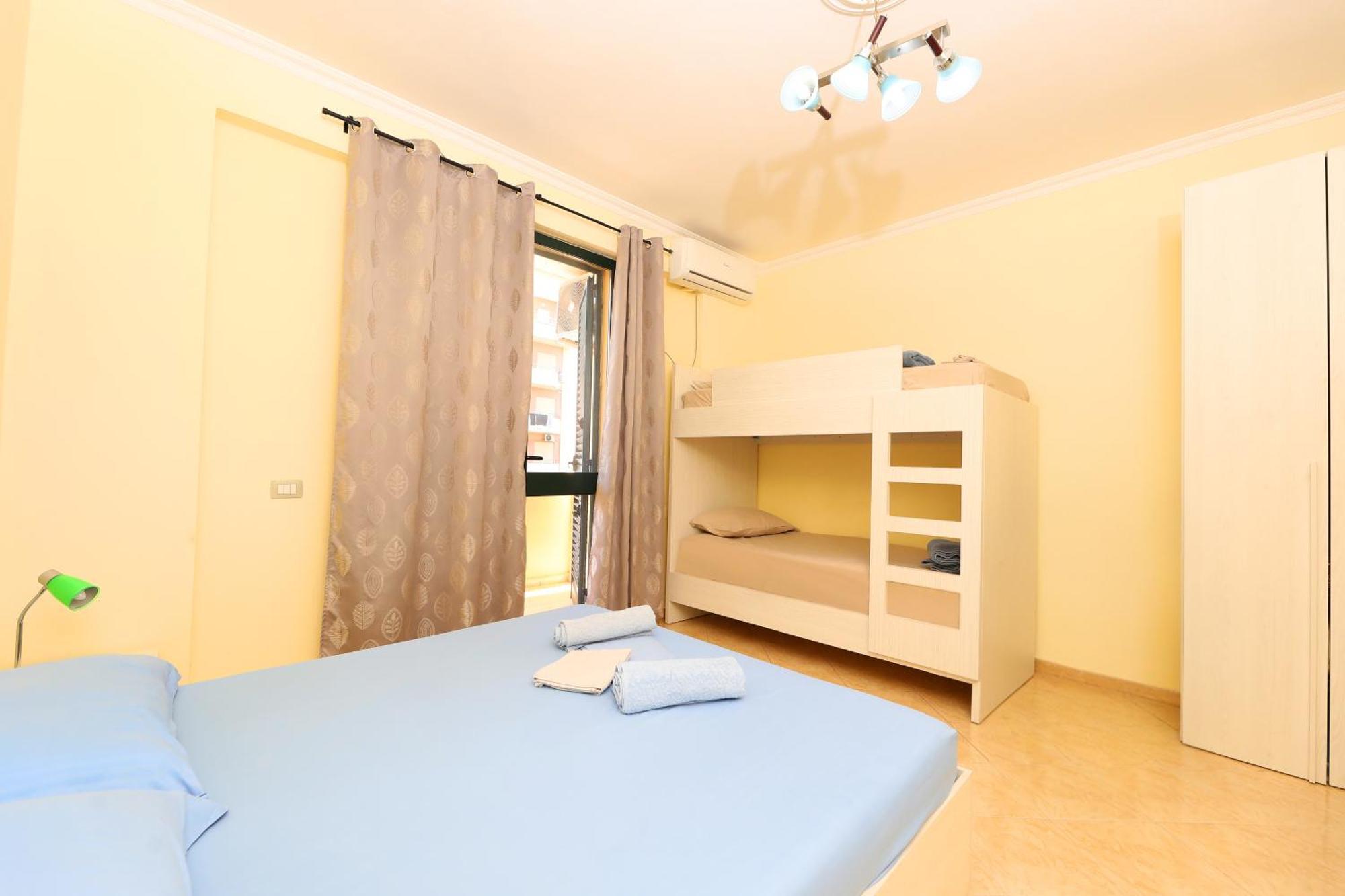 Sunny Side Apartments Vlorë 外观 照片