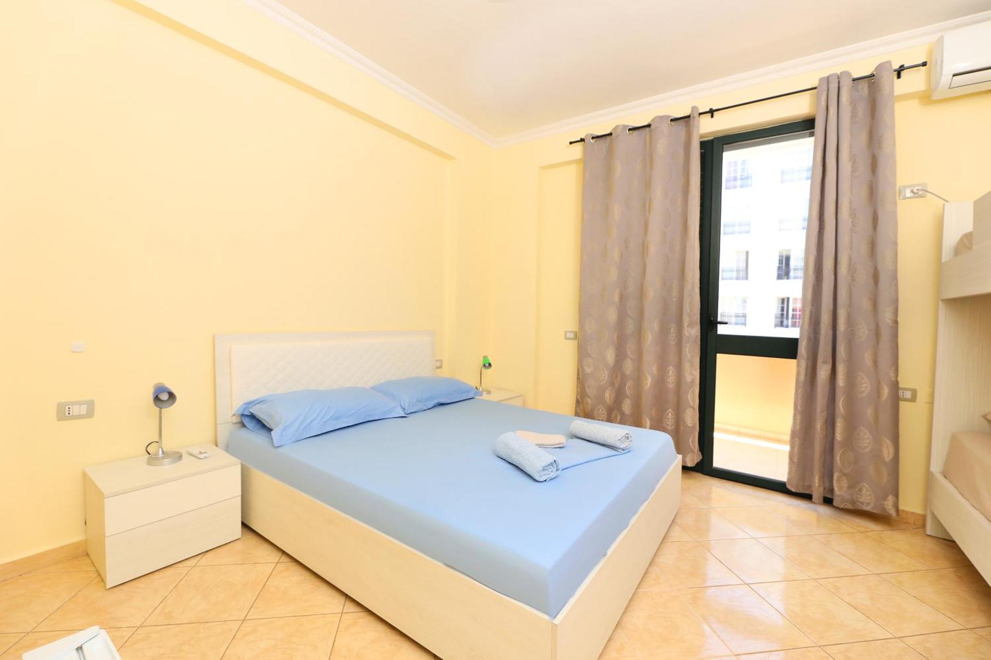 Sunny Side Apartments Vlorë 外观 照片